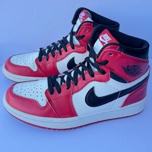 Air Jordan 1 Retro High OG Chicago 2015 GS 7Y EU 38 575441-101